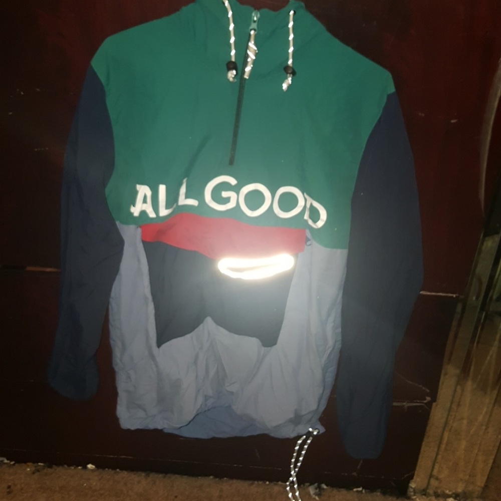 All good windbreaker